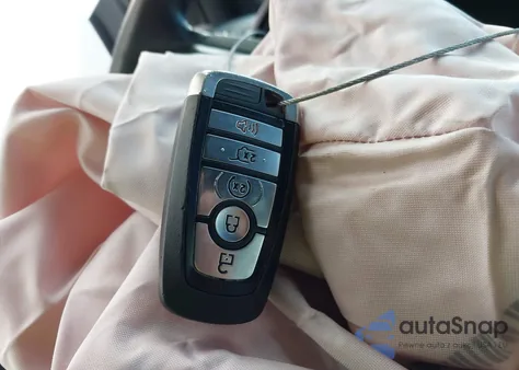 2020 Ford Expedition Limited Max z USA, uszkodzony, nr VIN 1FMJK1KT5LEA11817